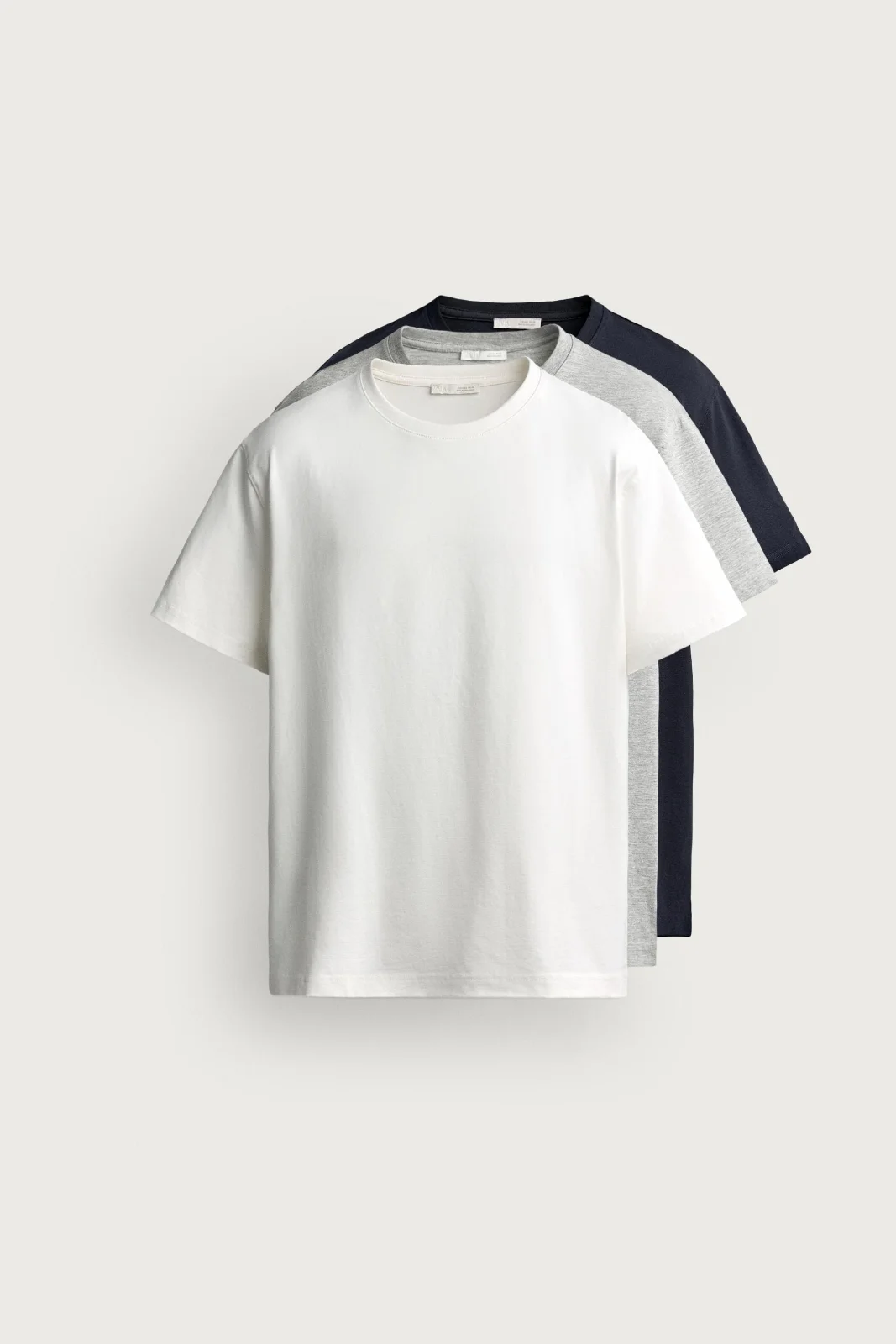 Pack de 3 T-shirts Heavyweight — Algodão Compacto Que Não Fica Transparente Nem Perde a Forma